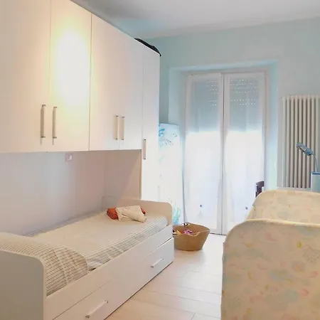 Apartman Amazing In W/ Wifi And 2 Bedrooms